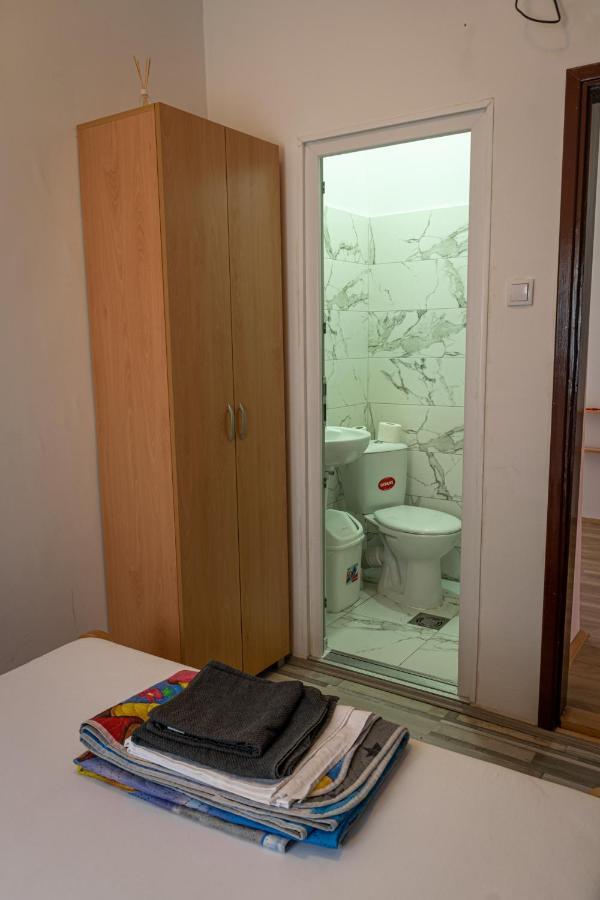 Tabacco Rooms Obrenovac  Exterior photo